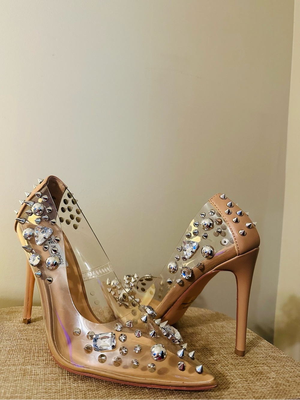 Like New Nude Clear Pointed-Toe Stiletto Pumps with Studs Crystal Embellishment